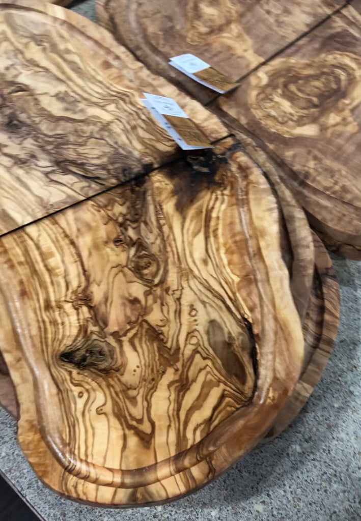 Engraved olive wood cutting boards – Explore More Custom Design